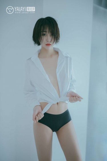 男人脱女人的衣服